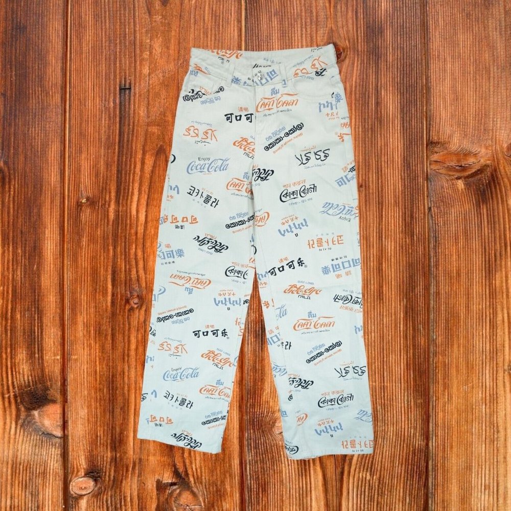 H&M‎ Divided Women's Jeans Pants White Multi Language Coca Cola High Rise Size 2